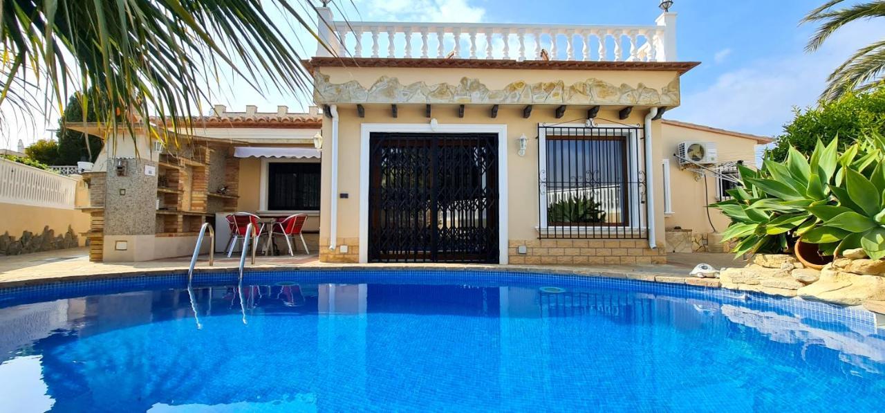 Villa Las Adelfas Калпе Екстериор снимка